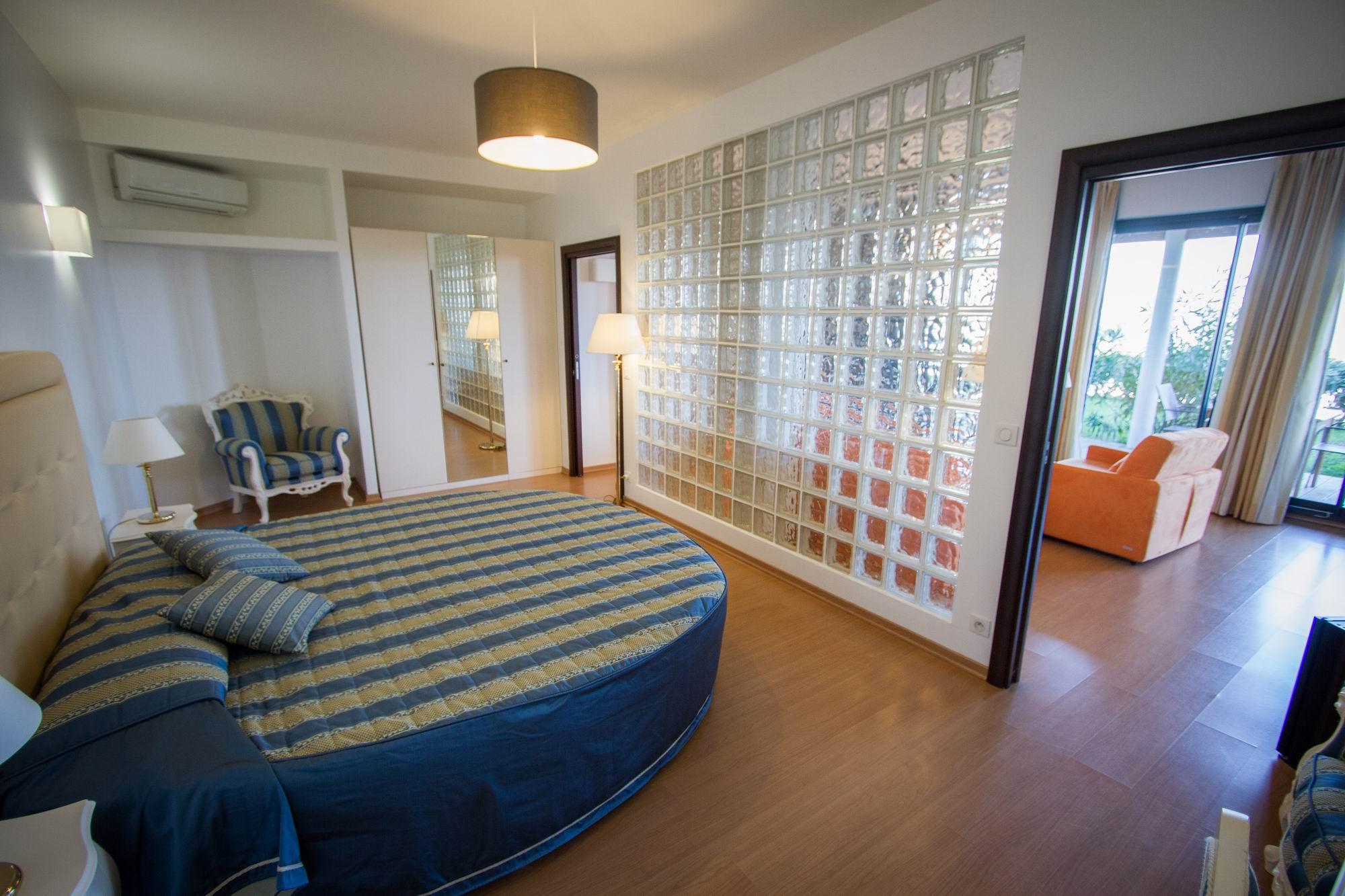 Best Western Plus San Damianu Сартен Екстер'єр фото